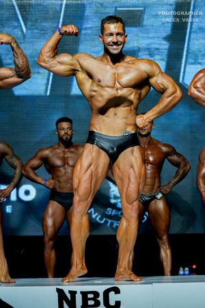 CLASSIC PHYSIQUE +178